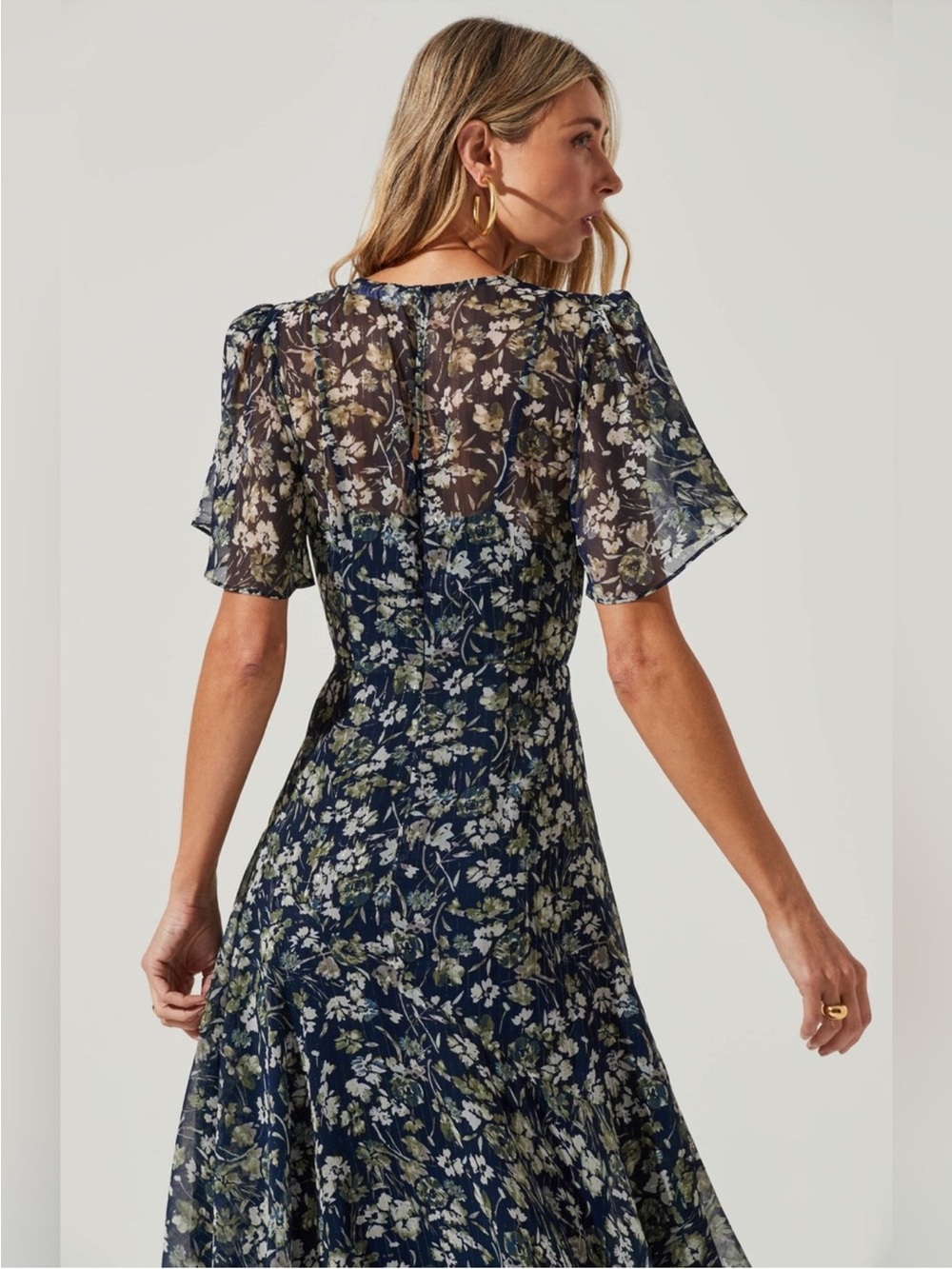 ASTR the Label Floral Flutter Sleeve Maxi Dress - Picture 3 of 16